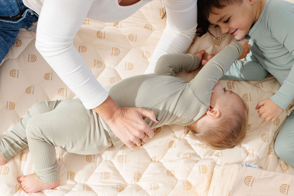 Rainy Day Activities to Do With Your Baby & Toddler