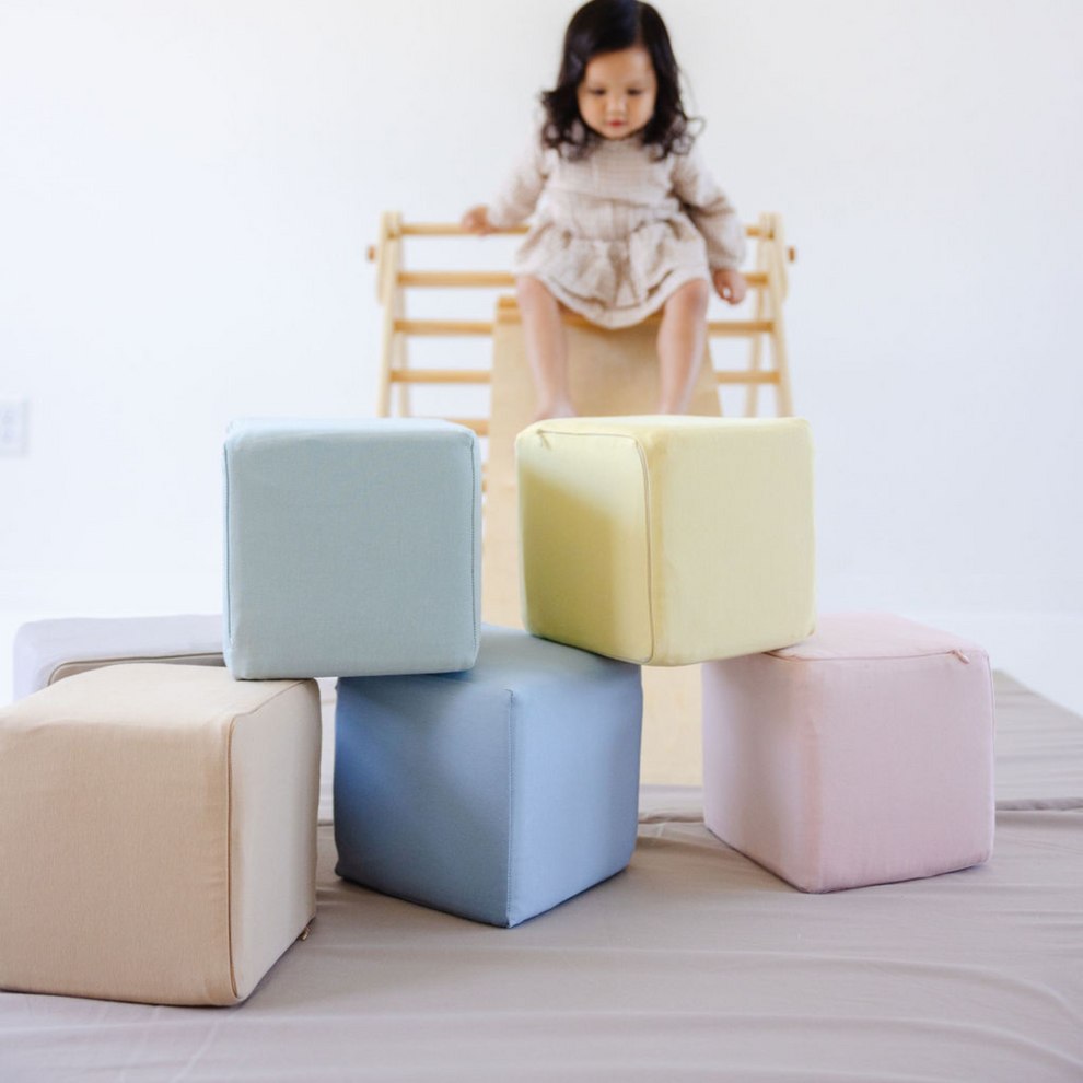 Breeze Play Cube