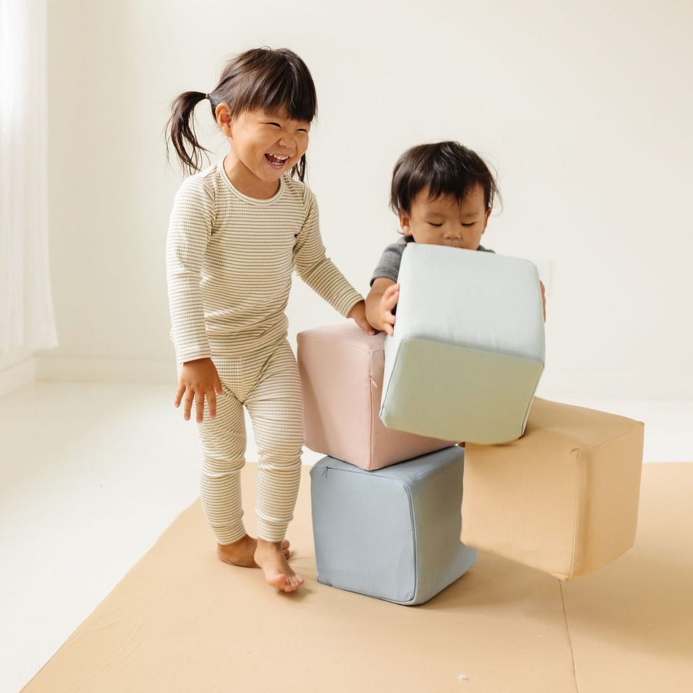 Breeze Play Cube