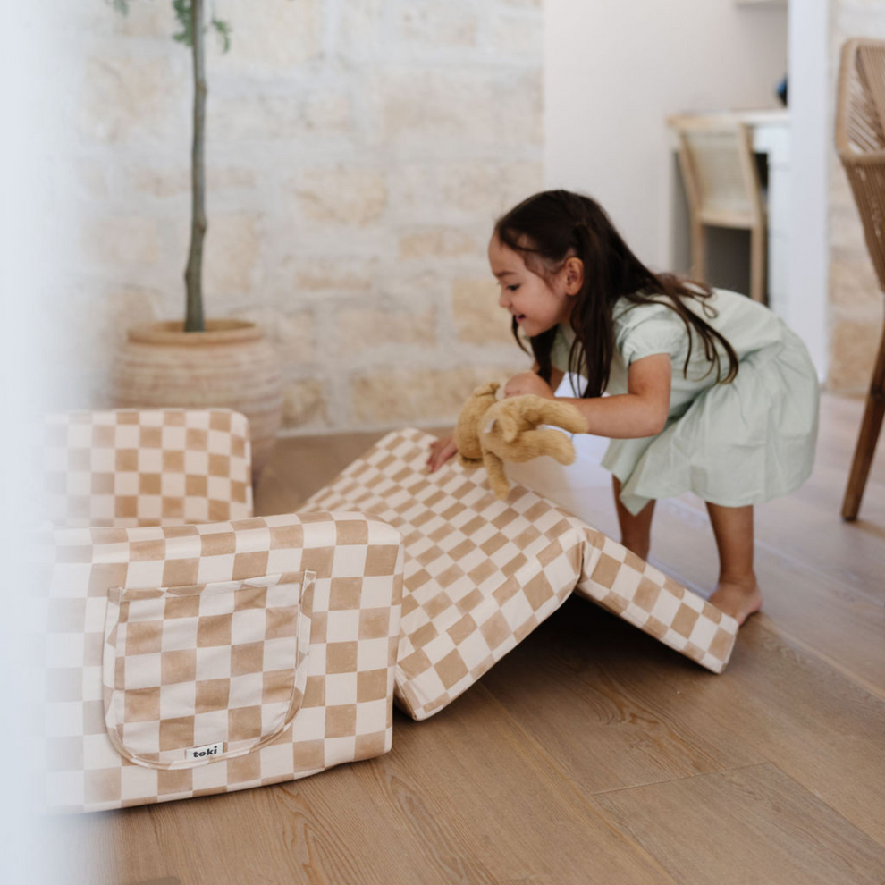 Checker Toffee Play Couch Cover