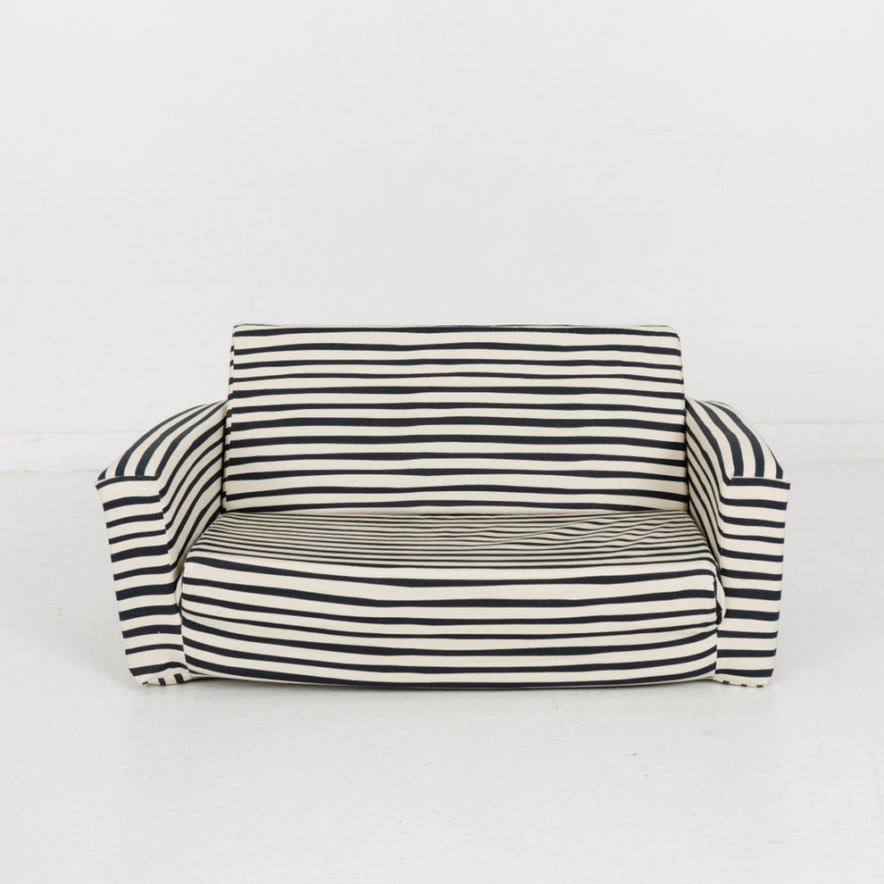 Bold Stripe Play Couch Cover