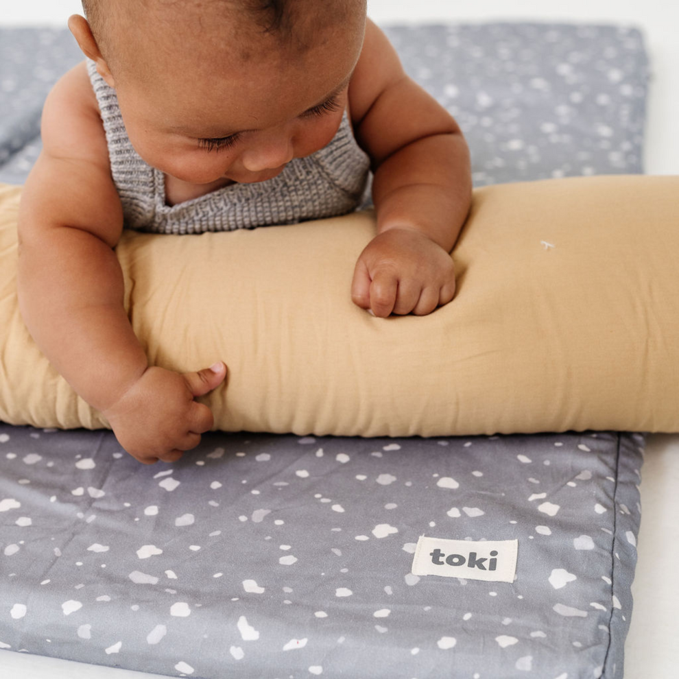 Sandcastle Support Pillow